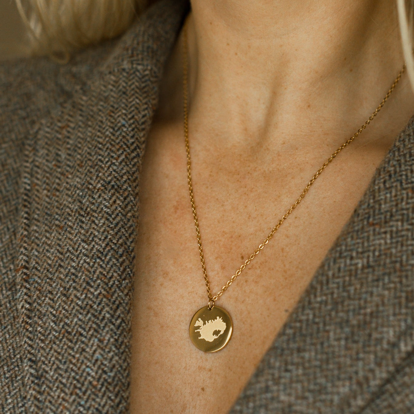 Hring Íslands Hálsmen