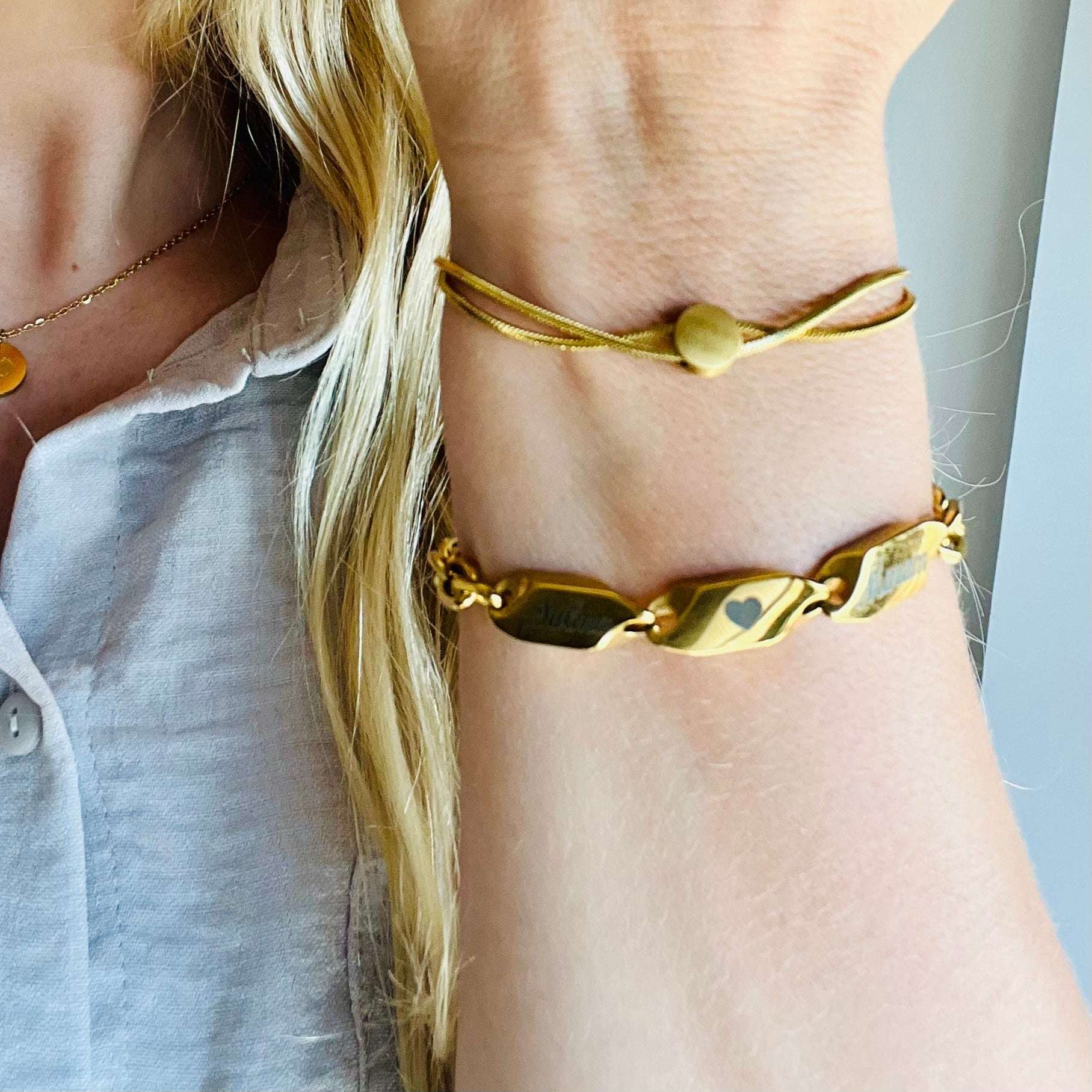 CH -  armband 24 Iceland