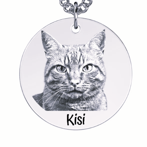 Hálsmen með mynd og texti